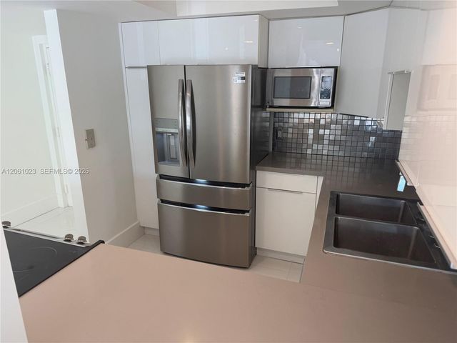 140 Jefferson Ave 14005, Miami Beach, FL 33139