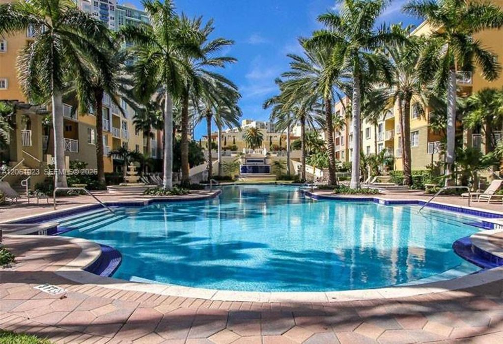 140 Jefferson Ave 14005, Miami Beach, FL 33139