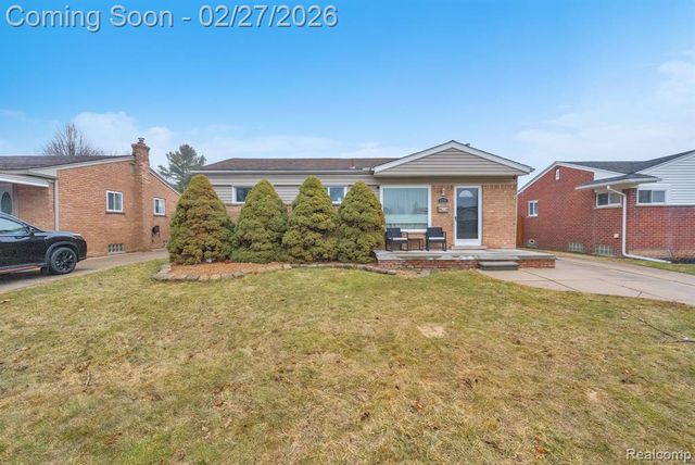 8281 Huron Street, Taylor, MI 48180