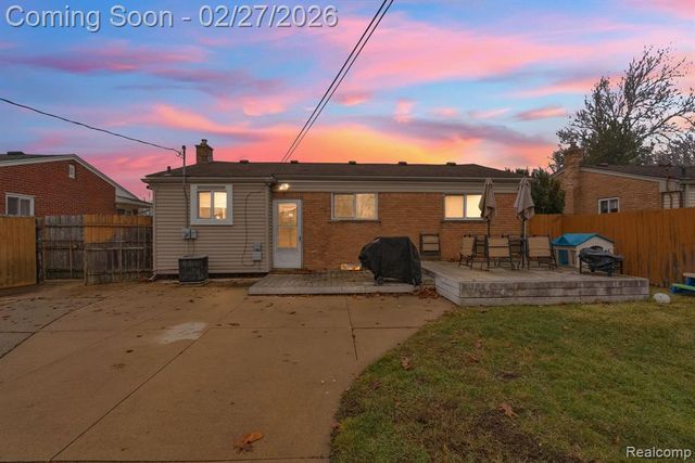 8281 Huron Street, Taylor, MI 48180