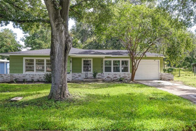 1319 Elm Street, Richmond, TX 77469