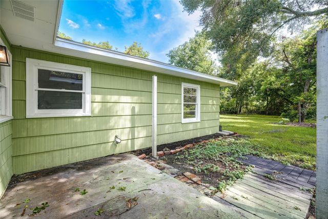 1319 Elm Street, Richmond, TX 77469