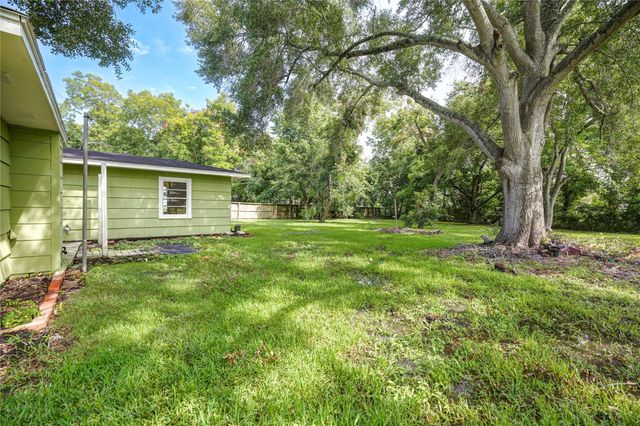 1319 Elm Street, Richmond, TX 77469
