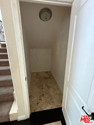 2600 W Picadilly Way, Anaheim, CA 92801