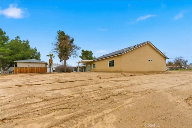 18660 Juniper St, Hesperia, CA 92345