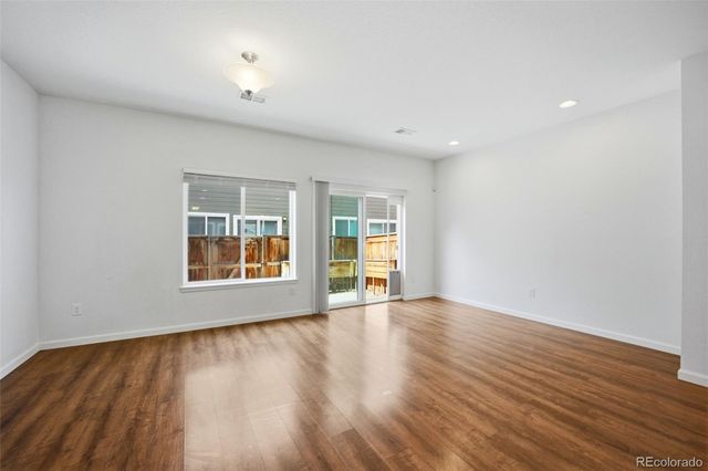 14700 E 104th Avenue 1402, Commerce City, CO 80022