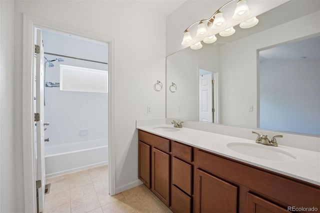 14700 E 104th Avenue 1402, Commerce City, CO 80022