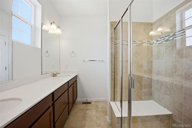 14700 E 104th Avenue 1402, Commerce City, CO 80022