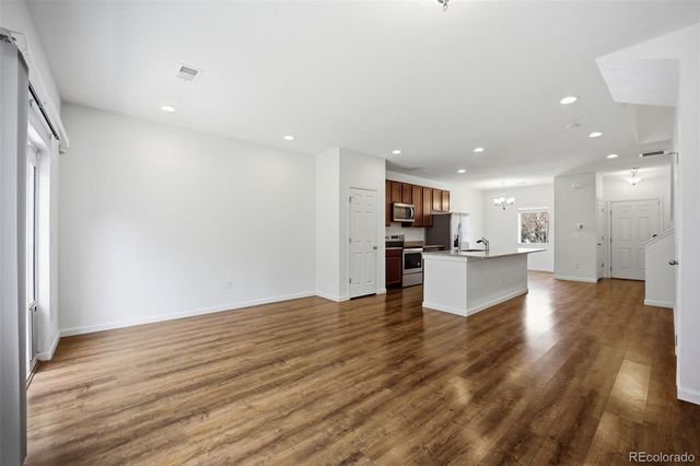 14700 E 104th Avenue 1402, Commerce City, CO 80022