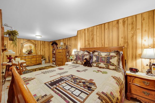 104 N Cummings Street, Union Mills, IN 46382