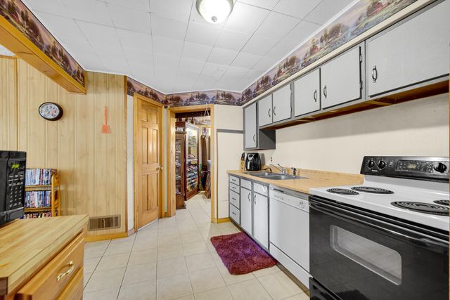 104 N Cummings Street, Union Mills, IN 46382