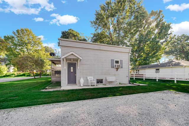 104 N Cummings Street, Union Mills, IN 46382