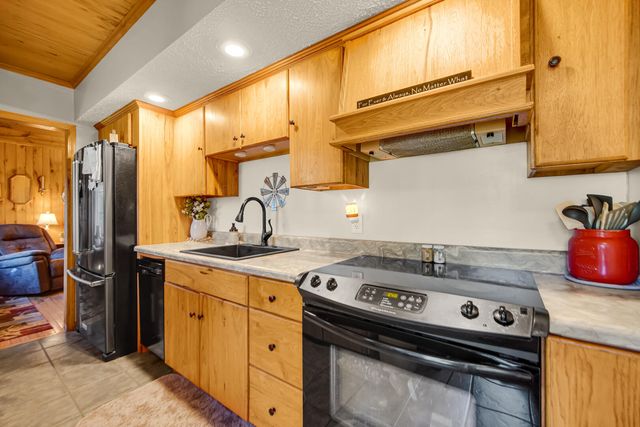 104 N Cummings Street, Union Mills, IN 46382