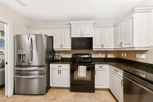 167 TAMPA AVENUE E 513, Venice, FL 34285