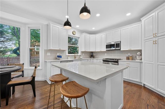 715 Brafferton Way, Johns Creek, GA 30005