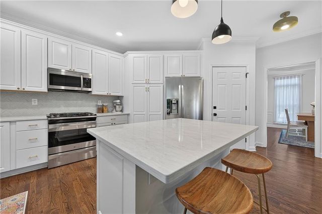 715 Brafferton Way, Johns Creek, GA 30005