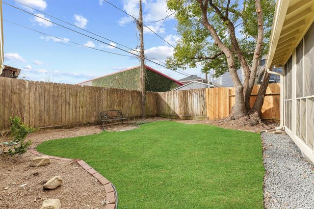 718 Ralfallen Street, Houston, TX 77008