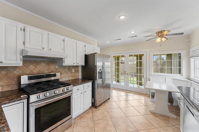 718 Ralfallen Street, Houston, TX 77008