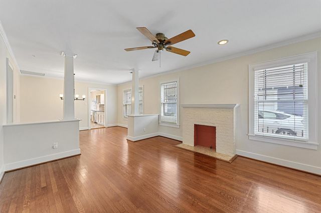 718 Ralfallen Street, Houston, TX 77008