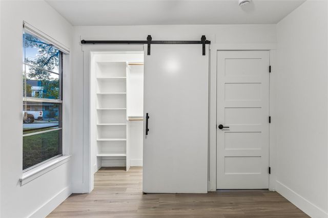 122 Havana ST, Austin, TX 78704