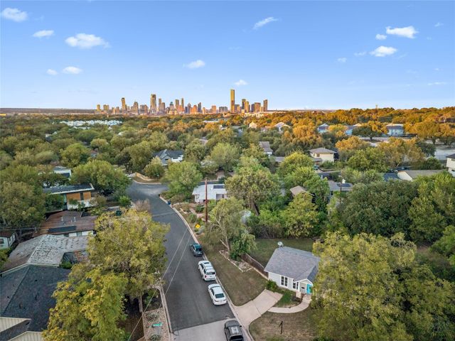 122 Havana ST, Austin, TX 78704
