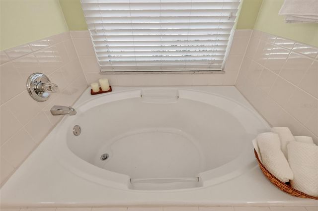 25333 RIVER CREST DRIVE, Leesburg, FL 34748