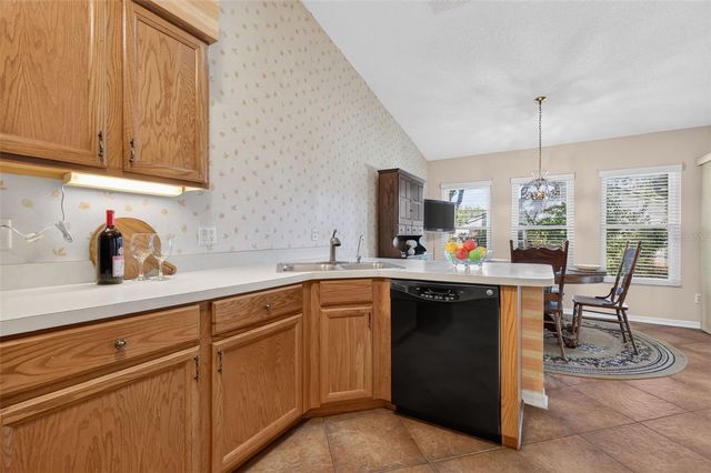 25333 RIVER CREST DRIVE, Leesburg, FL 34748