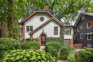 2717 Harrison Street, Evanston, IL 60201