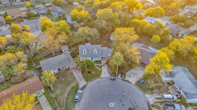 2722 Lagoon, San Antonio, TX 78224