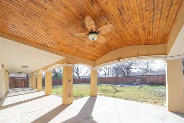 913 Russell Road, Everman, TX 76140