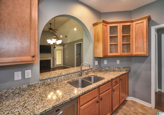 129 CHESSER RESERVE DRIVE, Chelsea, AL 35043