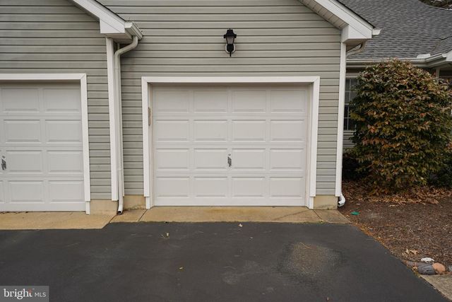 920 W SCHUMAKER MANOR DR, Salisbury, MD 21804