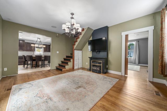 178 Alexander Alley, Columbus, OH 43206