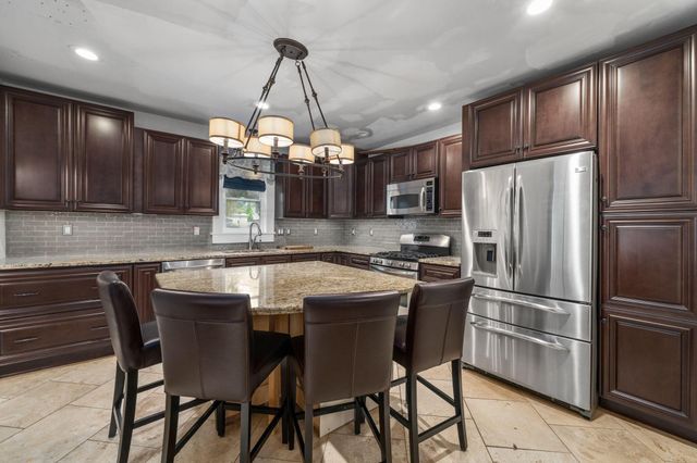 178 Alexander Alley, Columbus, OH 43206