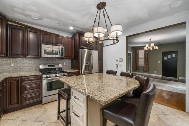 178 Alexander Alley, Columbus, OH 43206