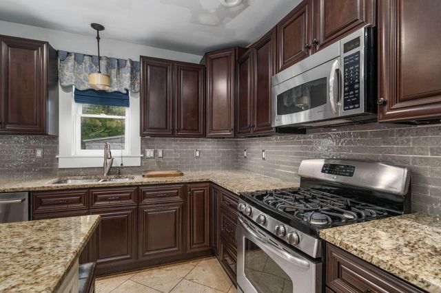 178 Alexander Alley, Columbus, OH 43206