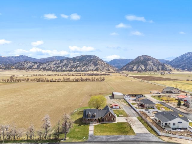 350 N 500 E, Levan, UT 84639