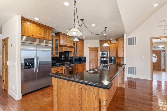 350 N 500 E, Levan, UT 84639