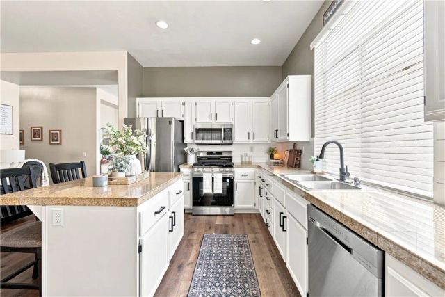15416 Regatta, Lake Elsinore, CA 92530