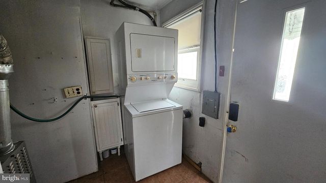 14 BOSTON PL, New Castle, DE 19720