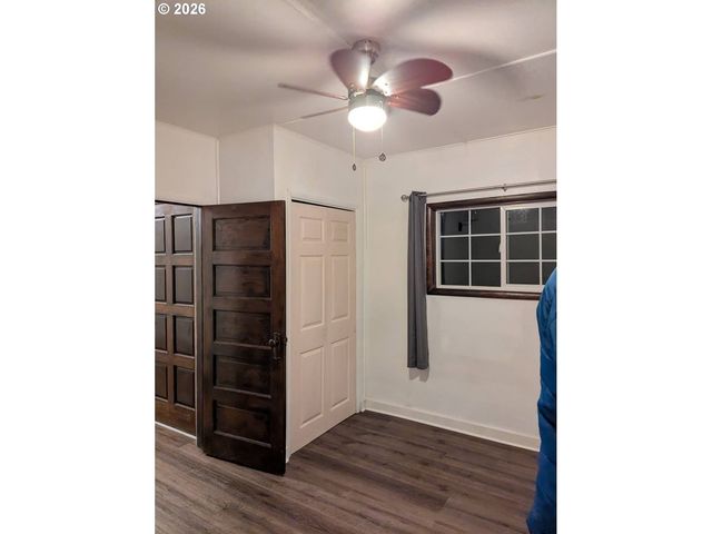 63503 Third Rd, Coos Bay, OR 97420