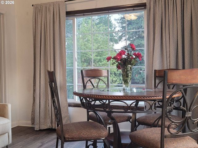 63503 Third Rd, Coos Bay, OR 97420