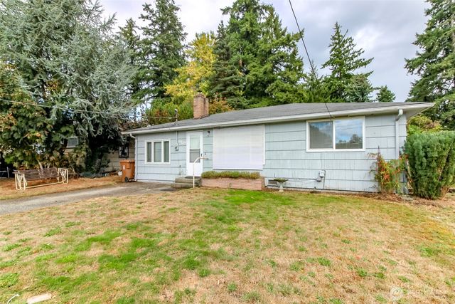 8429 East E Street, Tacoma, WA 98445