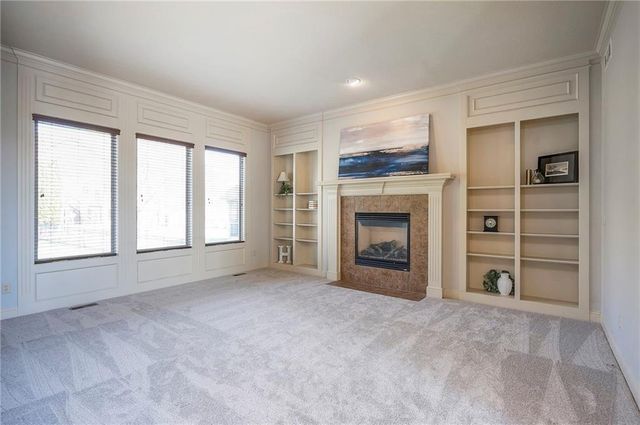 14666 S Bond Street, Olathe, KS 66062