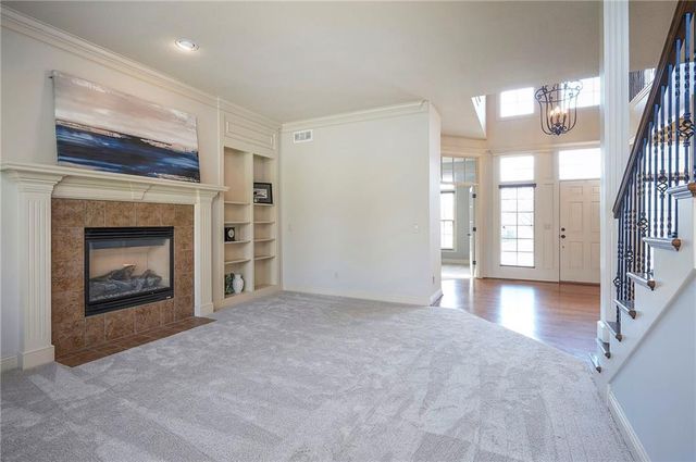 14666 S Bond Street, Olathe, KS 66062