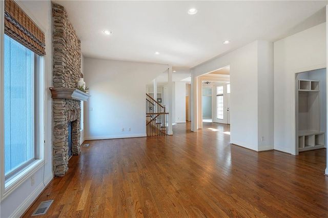 14666 S Bond Street, Olathe, KS 66062