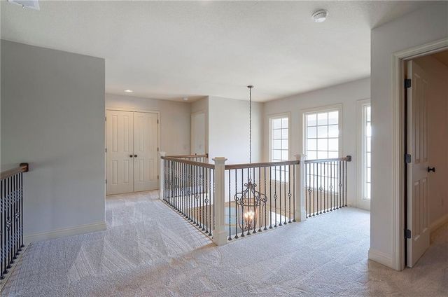 14666 S Bond Street, Olathe, KS 66062