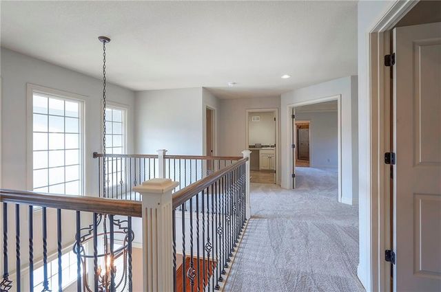 14666 S Bond Street, Olathe, KS 66062