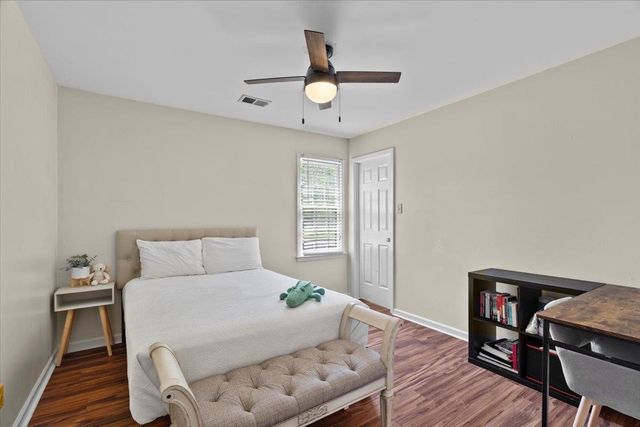 2442 NETHERHALL CV, Germantown, TN 38139