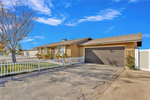 16654 Pawnee, Apple Valley, CA 92307